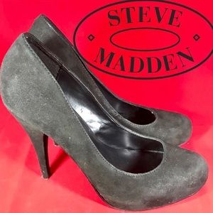 Steve Madden | Suede Black Kitten Heels